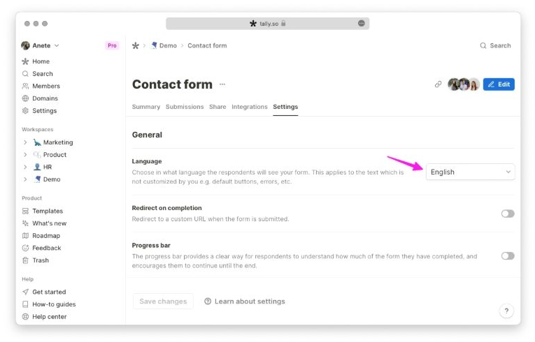 Tally公式ヘルプ掲載のSettings画面。General内のLanguage選択欄が矢印で示されている。